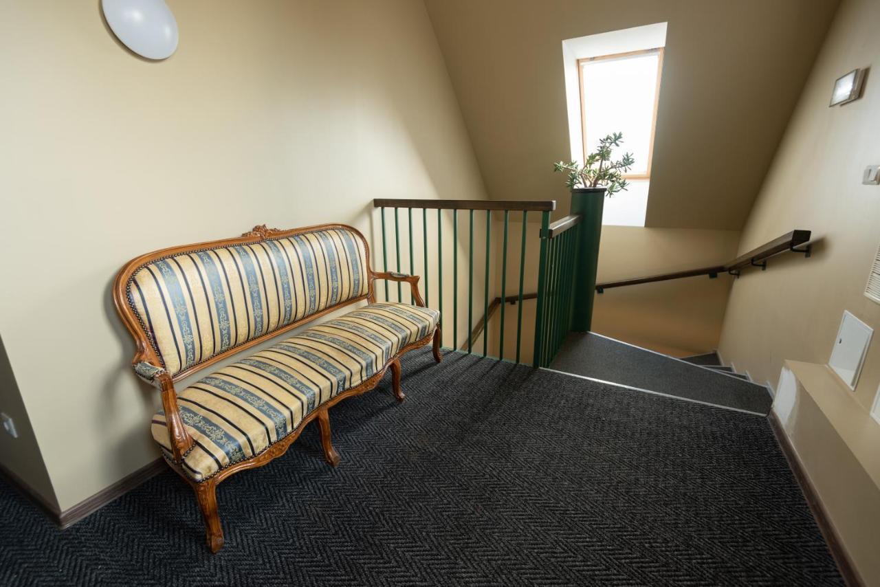 Aiakeskuse Hostel Rakvere Zewnętrze zdjęcie