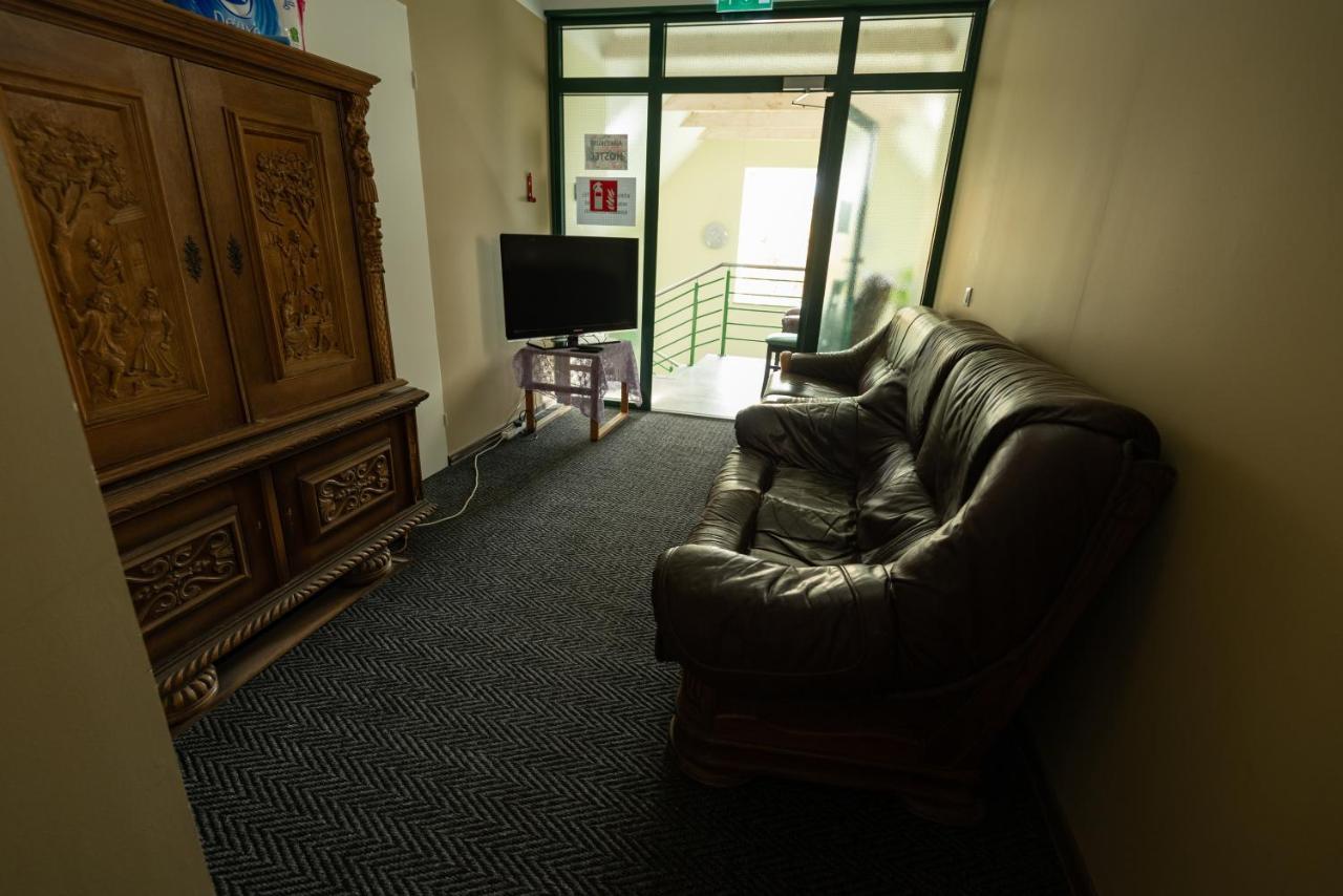 Aiakeskuse Hostel Rakvere Zewnętrze zdjęcie