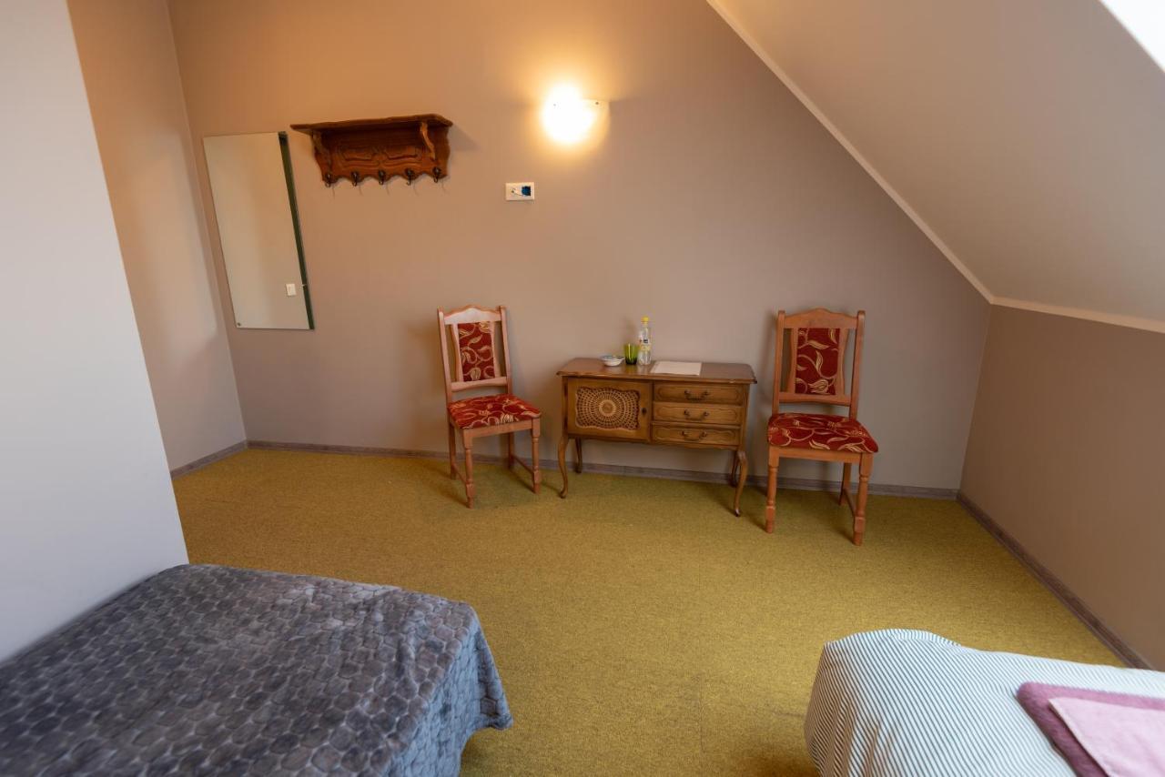 Aiakeskuse Hostel Rakvere Zewnętrze zdjęcie
